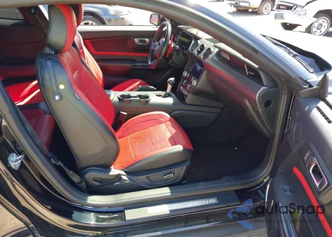 2018 Ford Mustang Ecoboost из США, поврежденный, VIN 1FA6P8TH6J5113497